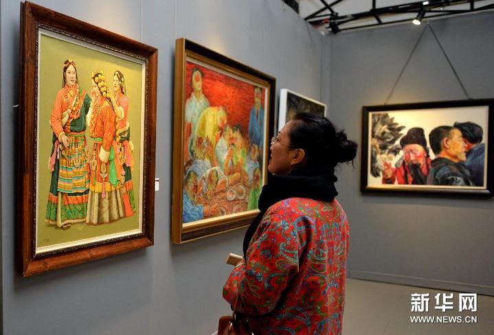 240���������������������Ʒ��������չ��