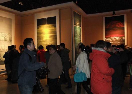 八荒通神 新人文•卢禹舜作品展河南博物院开幕