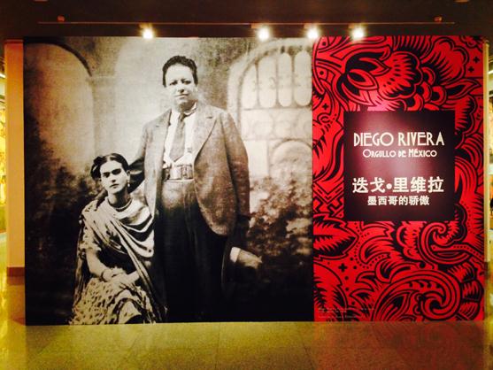 �й������ݺ�չ��̨����ͼ��