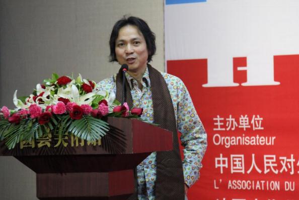 ������������������ʵ������Ʒչ�ھ���Ļ����ͼ��