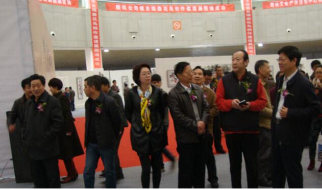 ��ϵ���ɡ�������ɭ����������չ��Ϋ��¡�ؾٰ�