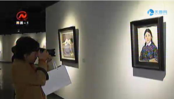 ��������Ʒչ�ϲ���Ļ ��ǧ��Ľ����չ