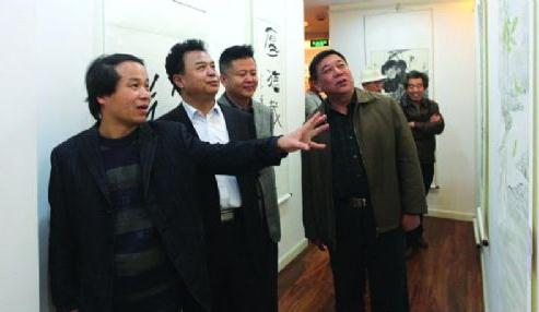 ɽ�����������黭Ժ��ʽ����