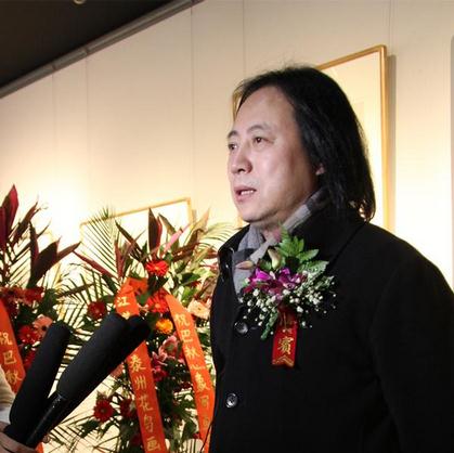 �������д�桱��Ʒ�ڴ�ǧ����չ��