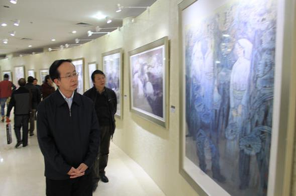 �������й���չ�ھ���Ļ����ͼ��