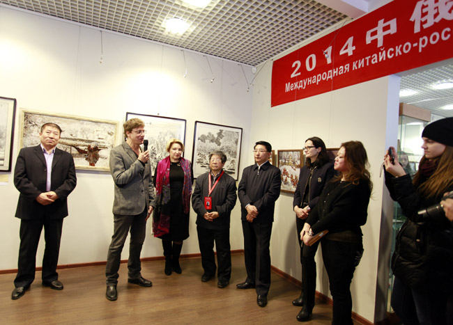 ����˹�����߽�����Э��ϯ������������ŵά���´�