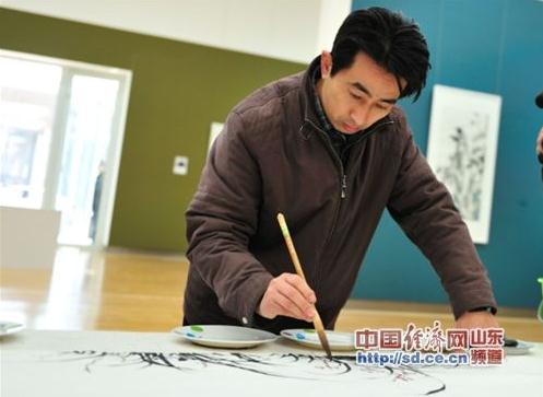 ���������黭����Ʒչɽ�����հ��������