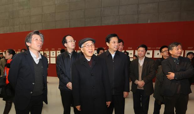 ��ϣ�İ��굮������չ������������ѧԺ������