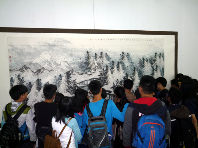 ��ѩ����Ѳ��չ����վ��չ���������߳�����ͼ��