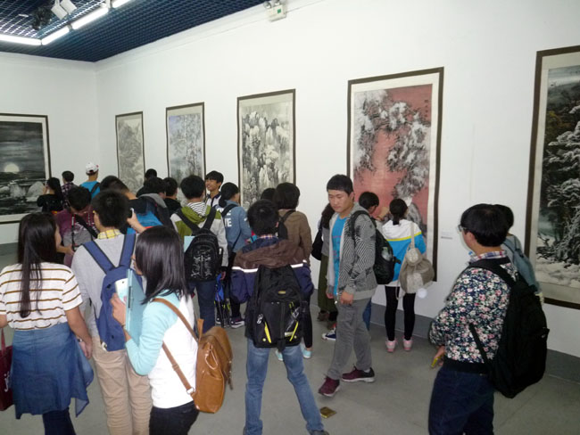 ��ѩ����Ѳ��չ����վ��չ���������߳�����ͼ��