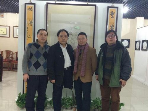 ���ķ������������ܽ���ŷ������黭չ�ھ���Ļ