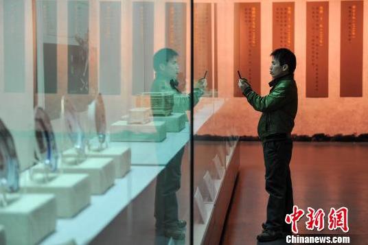 �㶫ʡ����ݲ��������������Ʒչ������Ļ