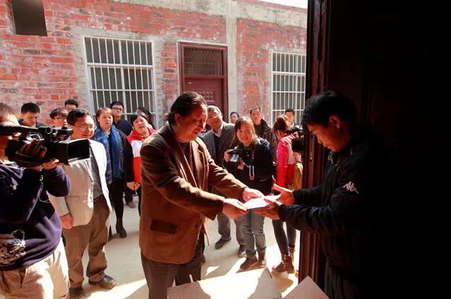 ������Ժ���������������뻧�ݷô�����ȥ�껭�����֡��������������桢���ӡ����µ�ο�����ʼ�ο�ʽ�