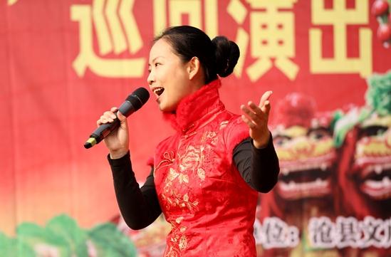 沧县文广新局 “文化惠农”舞动“书香沧县”