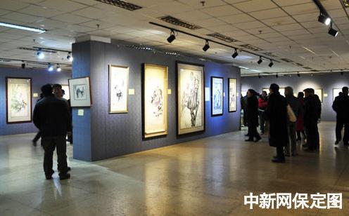 �ӱ������ٰ���ִ��黭���˴�����Ʒչ