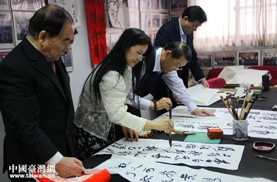 �����黭�ұʻ���̨����۾���