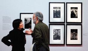 ��������Ʒ�ع�չ���迪Ļ