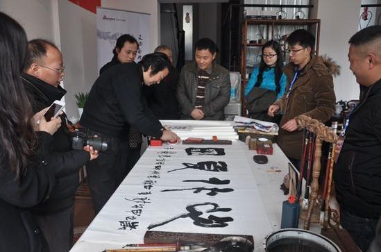 ���˰�������Ƶ������ɳ������1�ڣ��˳������