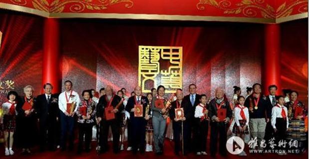 ������Ժ��һ����ڻ��л����Ľ�•�����ɾͽ�