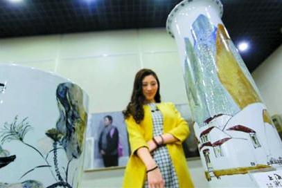 ��ͳ����ͷչ�������Ϻ��黭Ժ