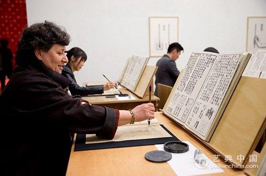 ����ع�չ������̨������������