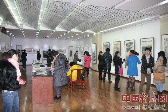 �ʵ�ˮī.����ˮī������������չ�ھ���չ