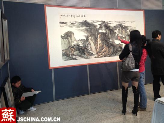 �������黭Ѳչ�����Ͼ� ���ơ�����÷����