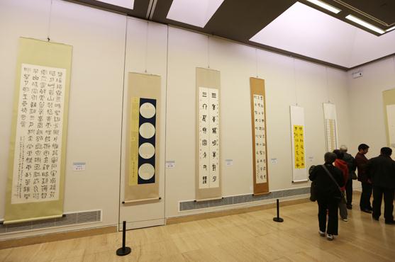 ��������Ԫ�ż�