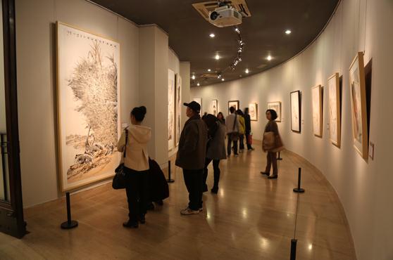 丹青楚韵.湖北省中国画作品展在中国美术馆开幕
