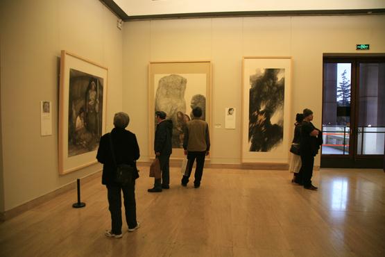 �������������������Ʒ����չ�ھ���Ļ