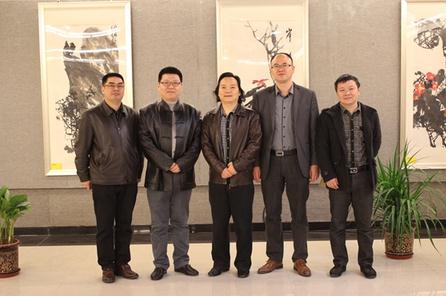 ��������������������Ʒչ�ڱ�������