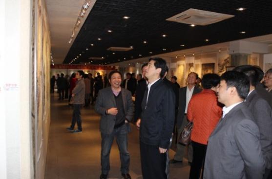 ���涼���ϡ��黭չ���ల�ջ���