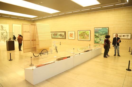 ��������ѧԺ����60����У��չ�ھ���Ļ