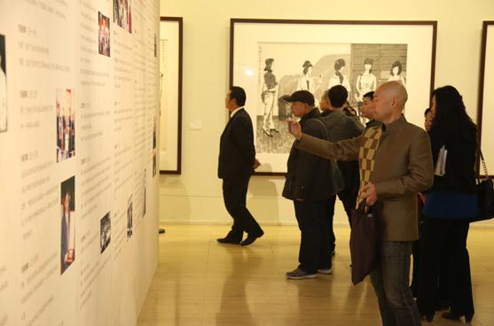 茅奖作家刘斯奋自画《白门柳》人物亮相中国美术馆