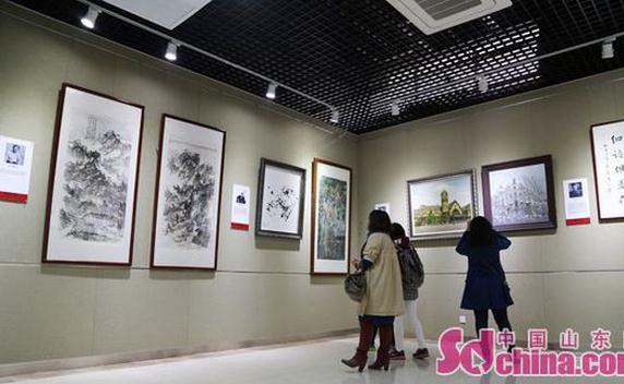 2014齐鲁名家举办走向世界书画院成立精品书画展
