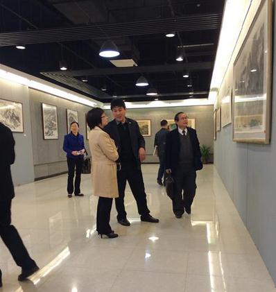 ů�����黭��Ʒ��չ�ھ���Ļ չ����Ʒ�����