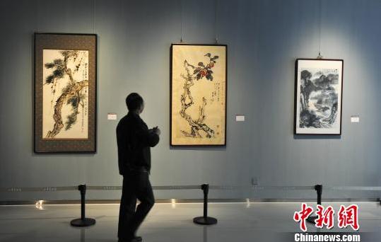 ɽ������չ��93���Ŵ�ǧ��Ʒ�黭����ͼ��