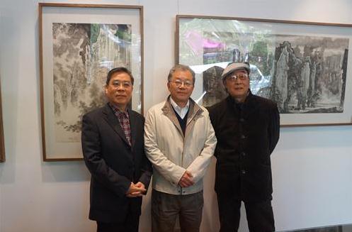 ����ë����д��ϰ��չ�Ϻ�����ʷ�о�����Ļ