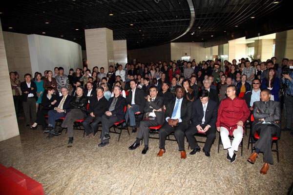 ���������᳡