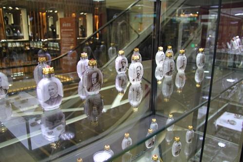 �й��ڻ���ʦ�����������չ��Ļ