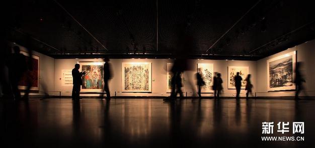 1800������཭���׽�ȫʡ������������Ʒչ