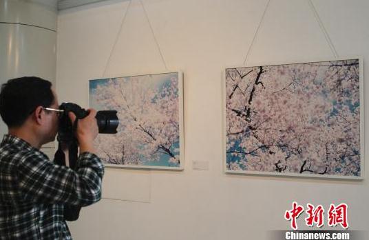 �Ĵ�����ѧԺ�ٰ��ձ��ִ�д��չ