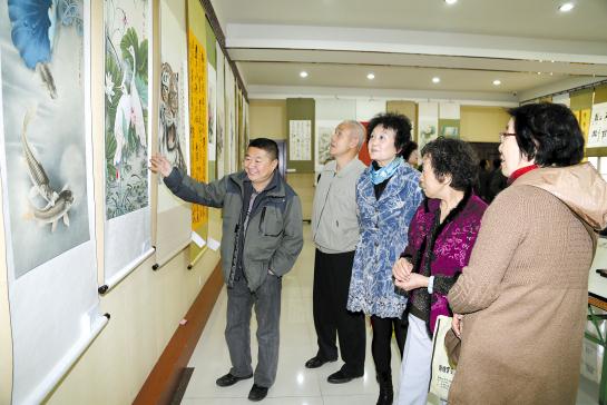 ����ϵ�������������黭չ���ɹŰ�ͷ����Ļ