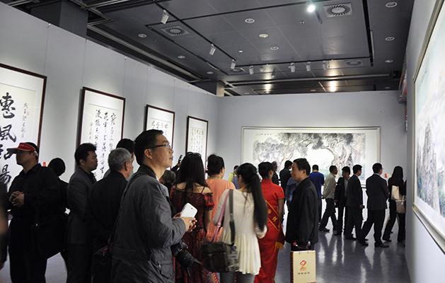 ��ġ�ų��¡���ݭ�黭��Ʒչ������������Ļ