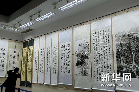 ������ʿ�黭��Ʒչ�����в���ݿ�Ļ