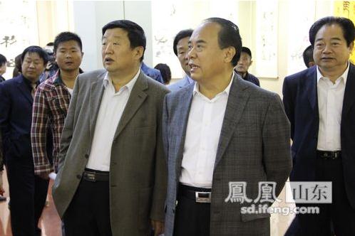 ɽ������ٰ�ȫ���黭����չ