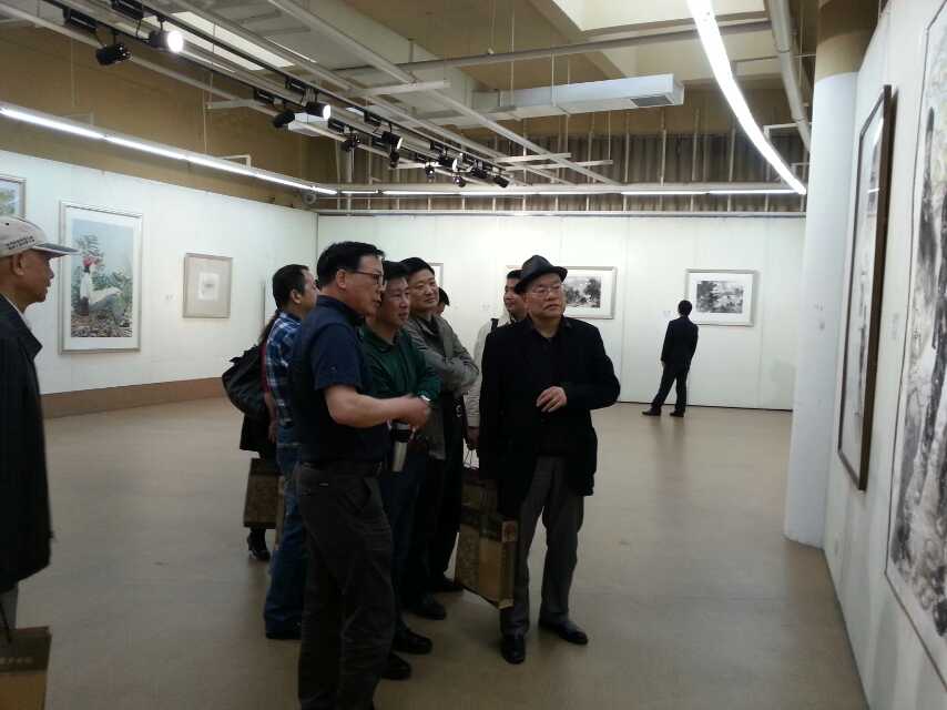 ��ʦ��ٰ�����ѧԺ��Ժ70���ʦ��Ʒչ