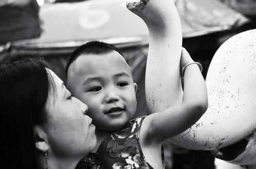 �������������ڻ����ϵ�ĸ��