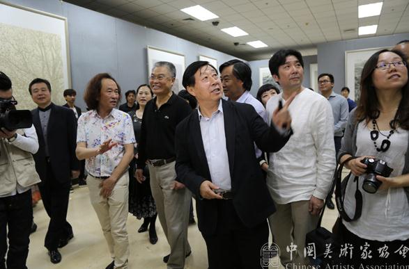 �ڰ˽��й����������滭��Ʒչ�����й����²����