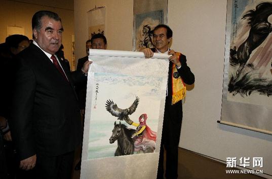 �Ϻ��ٰ조��г���ޡ����ʺ�ƽ�����һ滭��Ʒչ